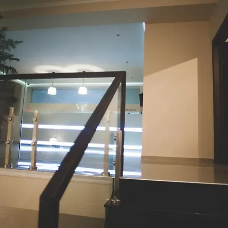 Hotel V&p & Restaurant *