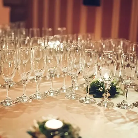 Hotel V&p & Restaurant