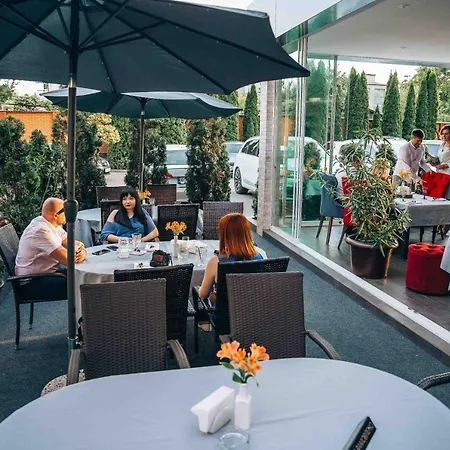 V&p & Restaurant Hotel