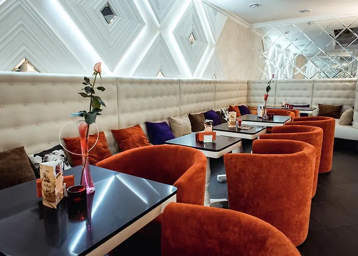 V&p & Restaurant חוסט